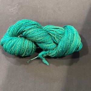 Hand spun wool art yarn 3.7 ozs 306 yards aqua seafoam green colorway
